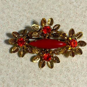 Vintage Made in Austria gold tone orange rhinestone broach (597)